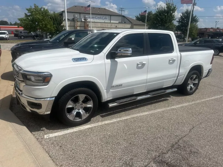 2022 Ram 1500 Laramie photo 1