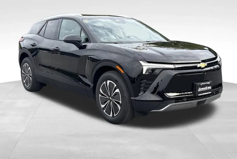 2026 Chevrolet Blazer EV photo 1