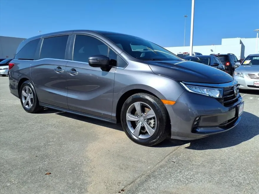 2023 Honda Odyssey EX photo 1