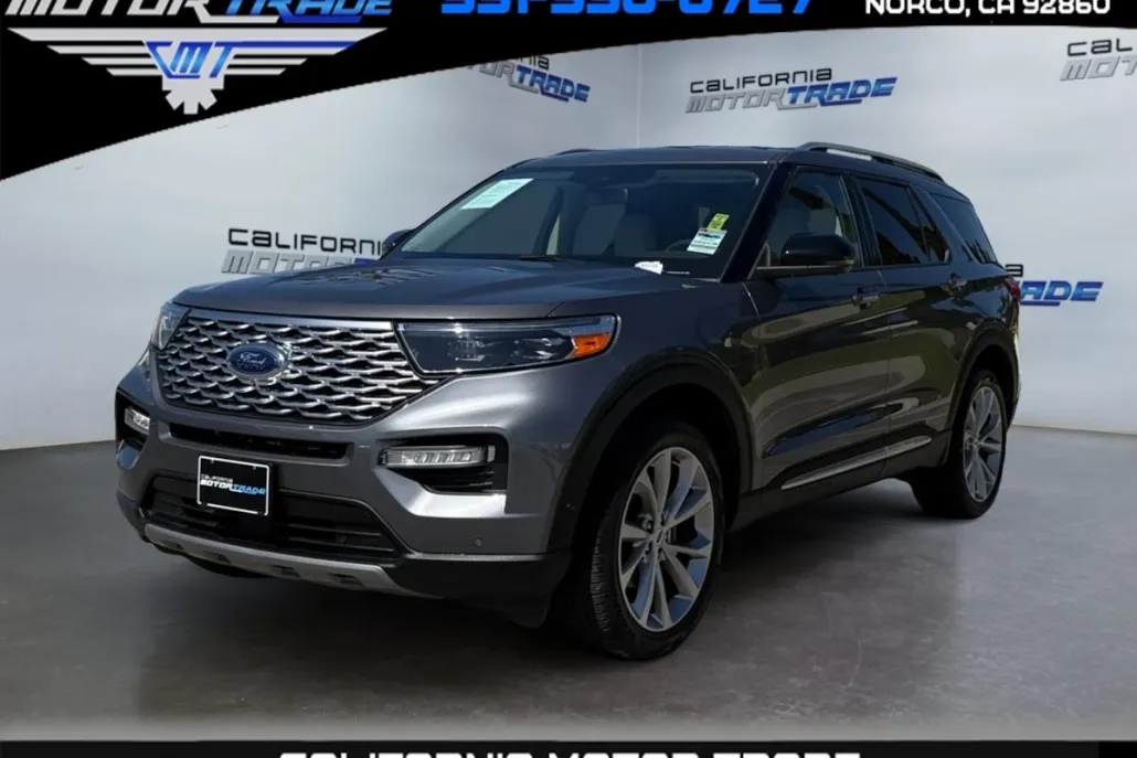 2022 Ford Explorer Platinum photo 1