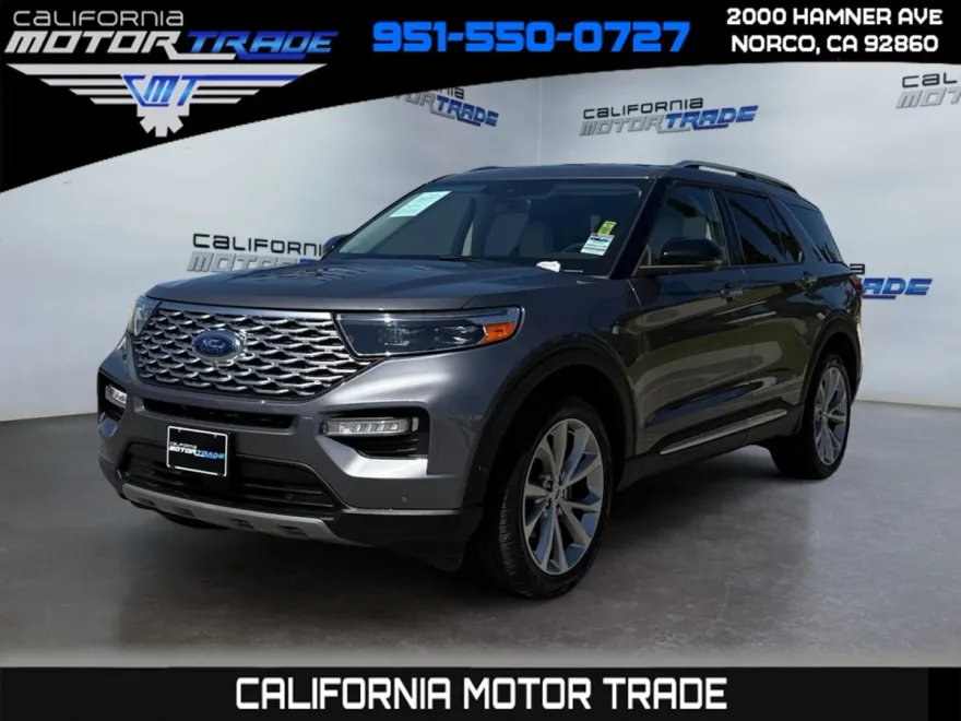 2022 Ford Explorer Platinum photo 1