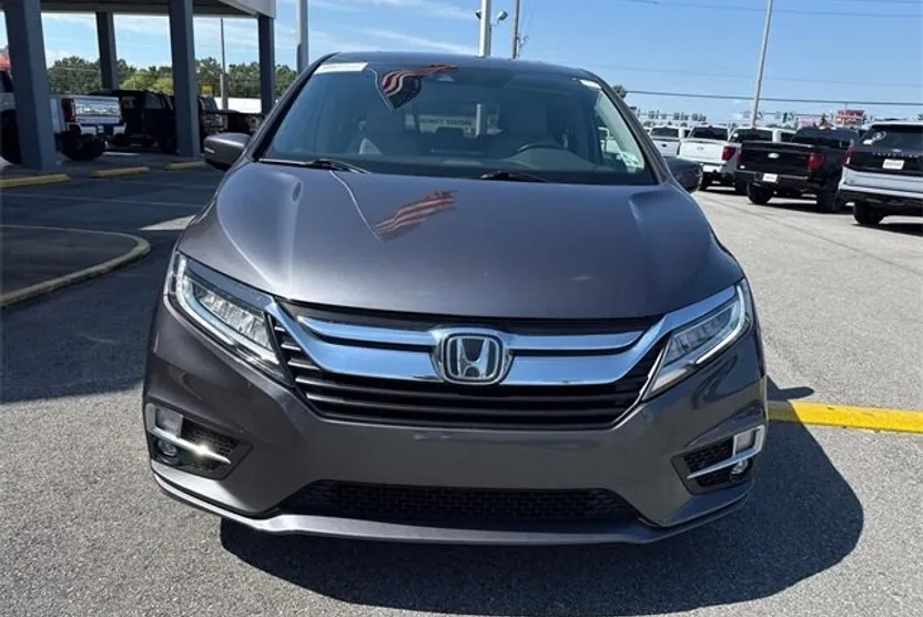 2020 Honda Odyssey Elite photo 1