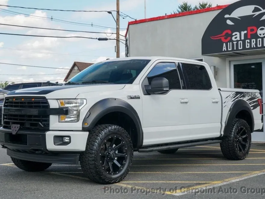 2017 Ford F-150 photo 1