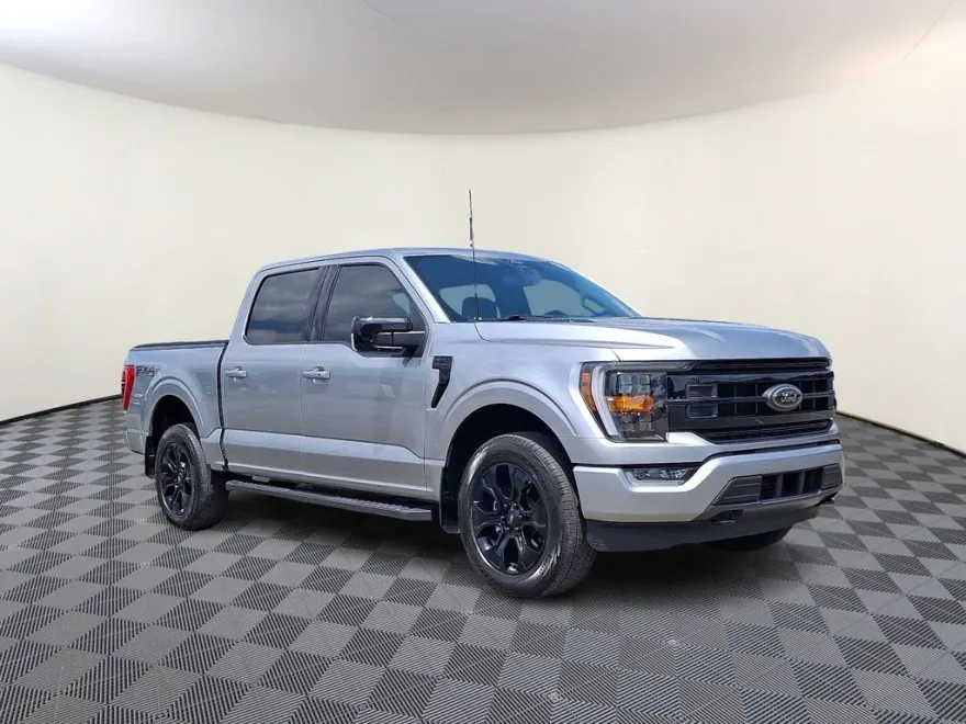 2022 Ford F-150 XLT photo 1