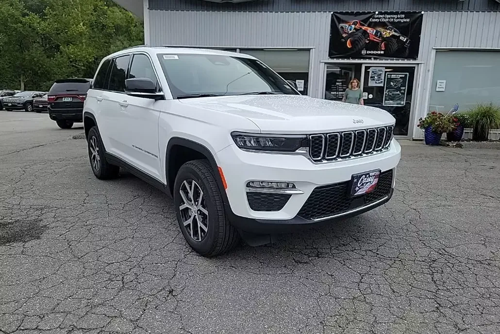 2025 Jeep Grand Cherokee Limited photo 1