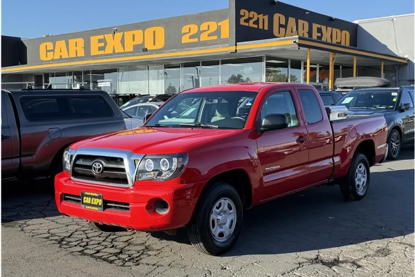 2008 Toyota Tacoma SR5 photo 1