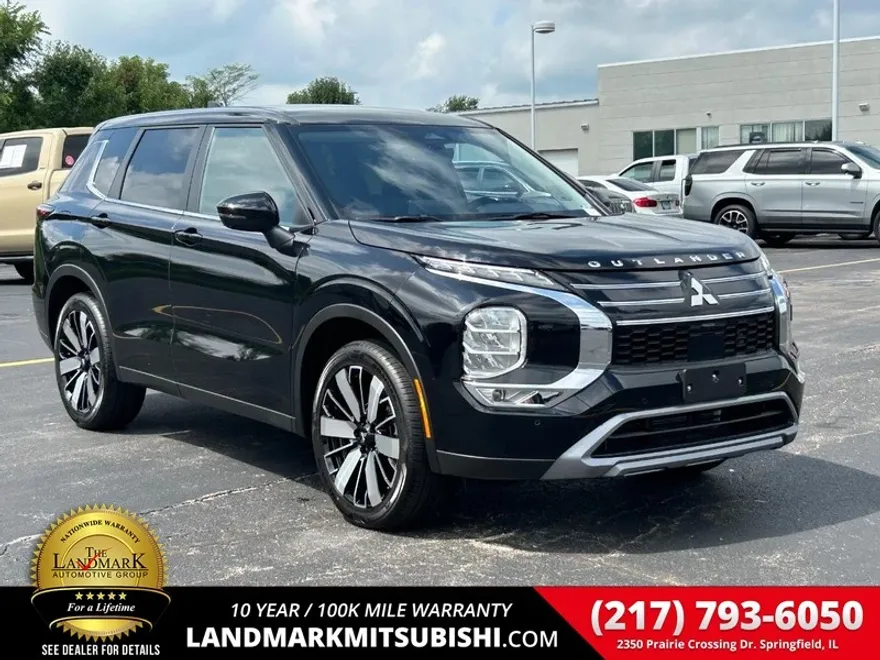 2025 Mitsubishi Outlander SE S-AWC photo 1