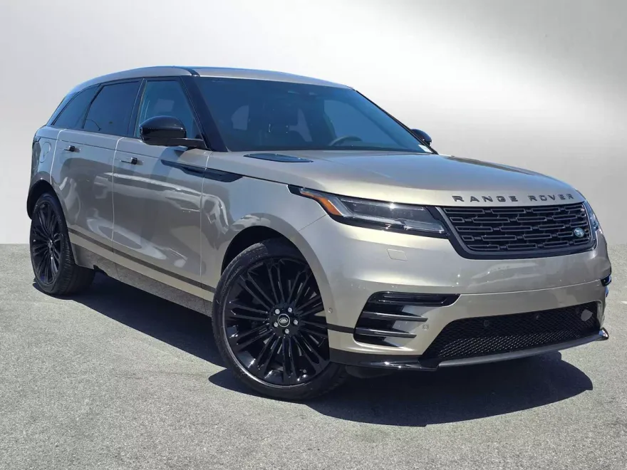 2026 Land Rover Range Rover Velar SE photo 1