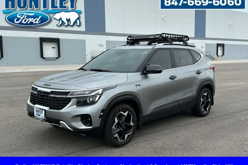 2024 Kia Seltos EX photo 1