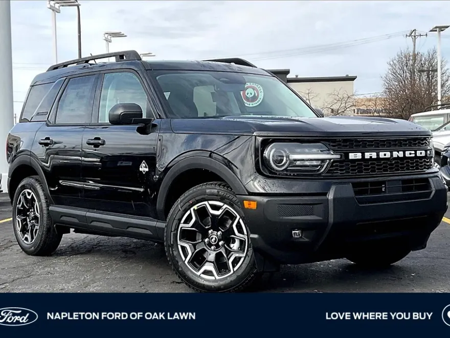 2025 Ford Bronco Sport Outer Banks photo 1