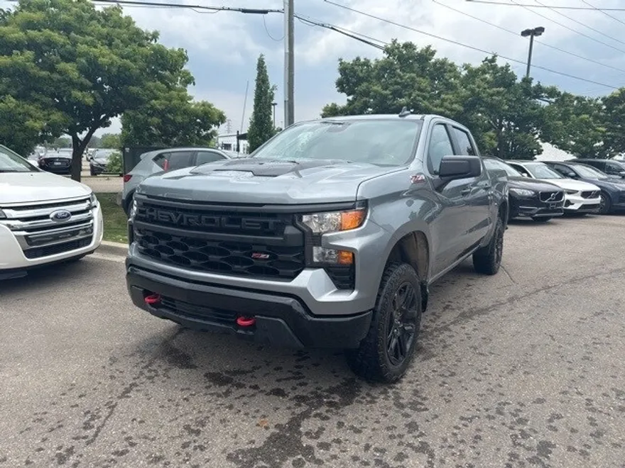 2024 Chevrolet Silverado 1500 Custom Trail Boss photo 1