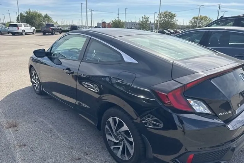 2020 Honda Civic LX photo 1