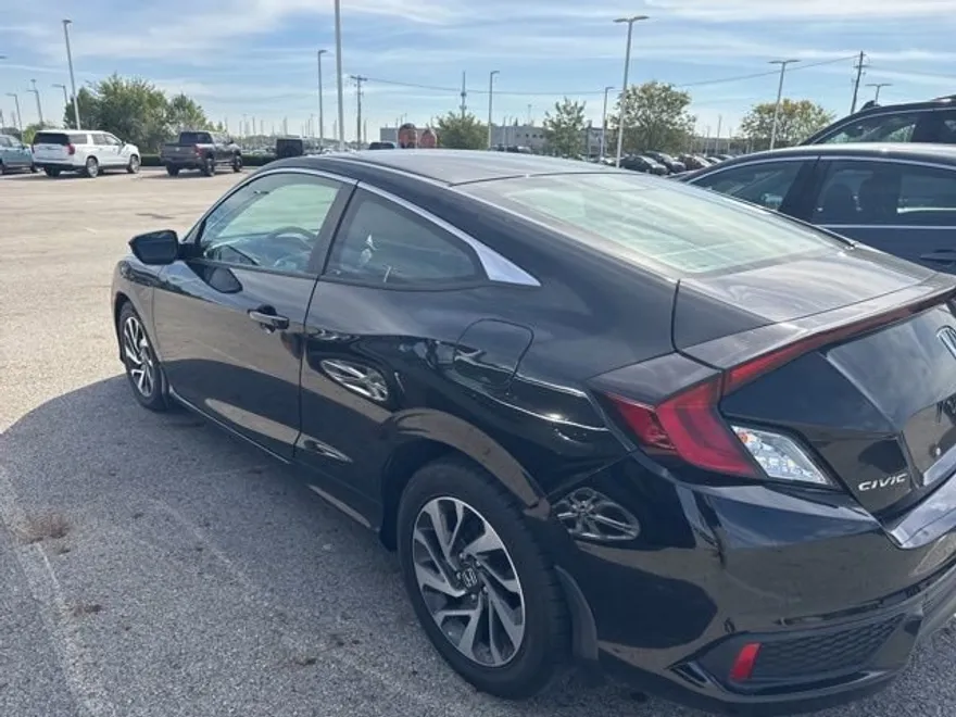 2020 Honda Civic LX photo 1