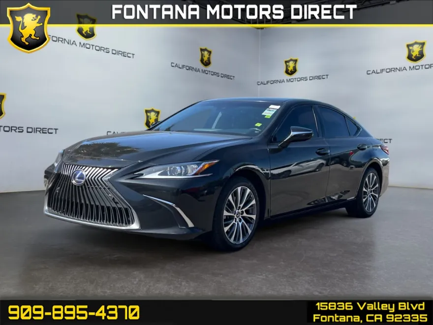 2021 Lexus ES 300h photo 1