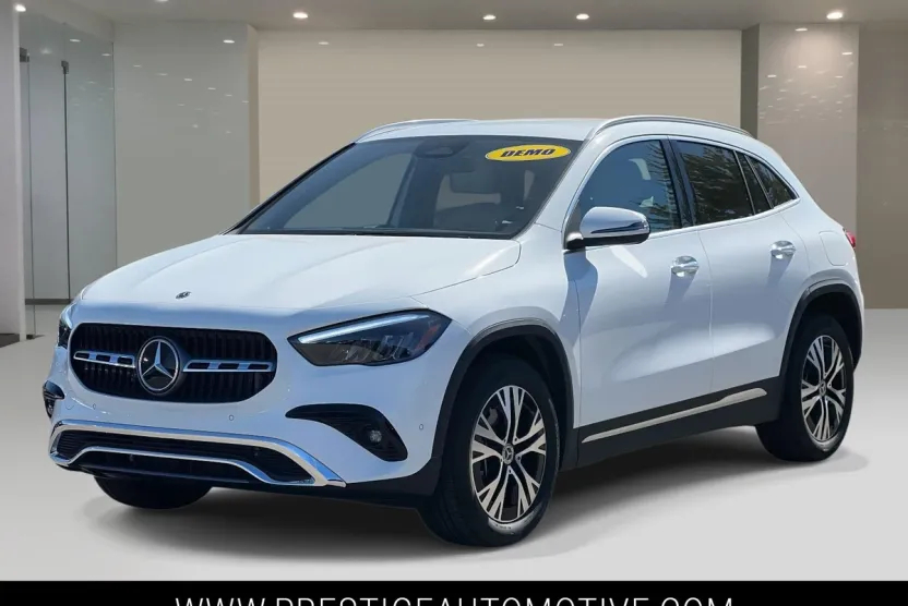 2025 Mercedes Benz GLA 250 4MATIC photo 1
