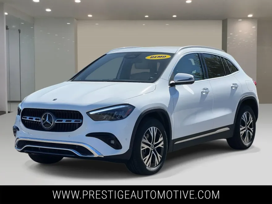 2025 Mercedes Benz GLA 250 4MATIC photo 1