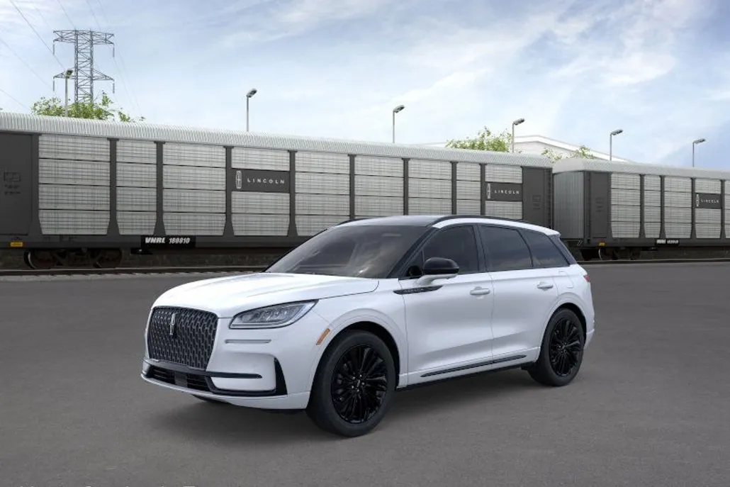 2025 Lincoln Corsair Premiere photo 1