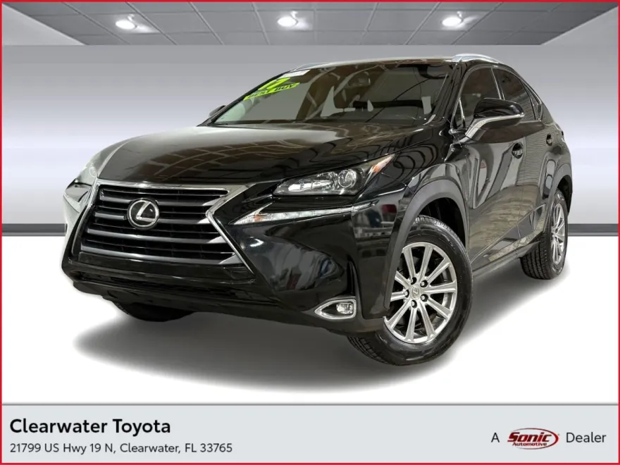 2017 Lexus NX 200t Luxury photo 1