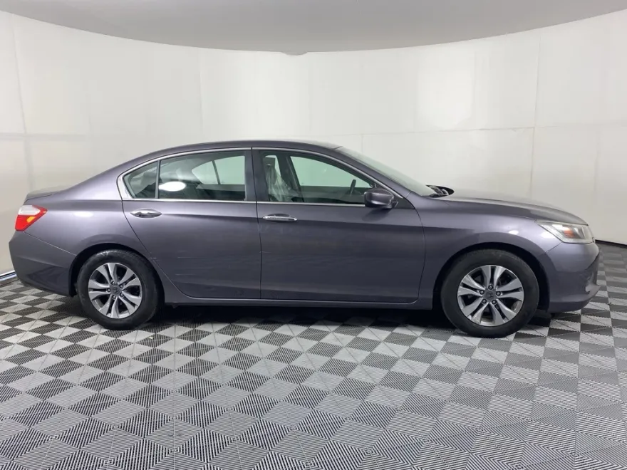 2015 Honda Accord LX photo 1