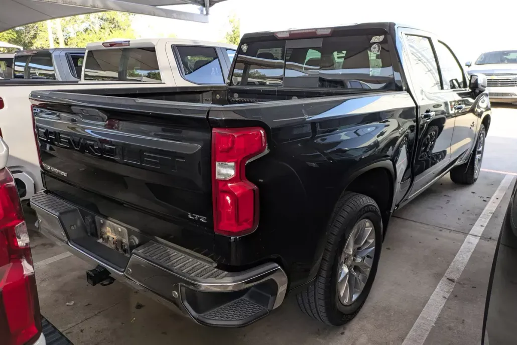 2019 Chevrolet Silverado 1500 LTZ photo 1
