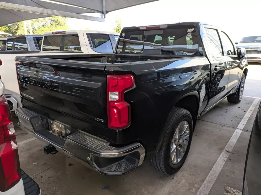 2019 Chevrolet Silverado 1500 LTZ photo 1