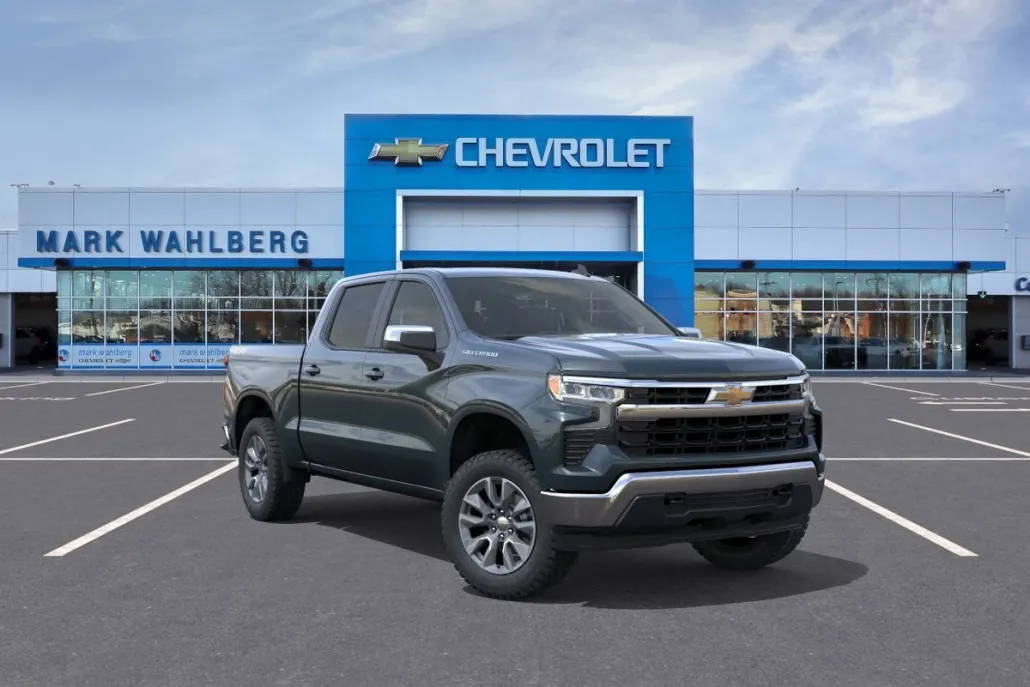 2026 Chevrolet Silverado 1500 LT photo 1