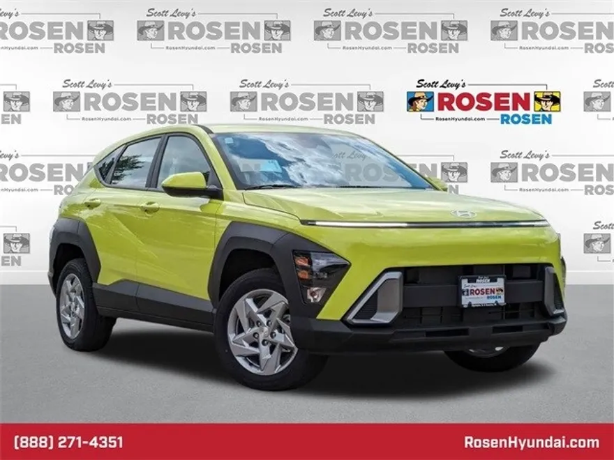 2024 Hyundai Kona SE photo 1