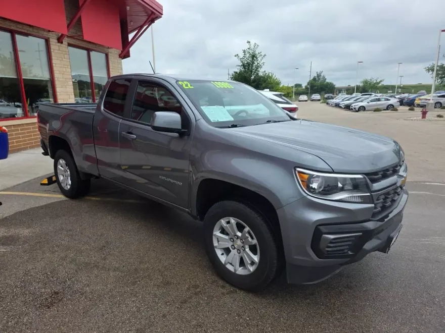 2022 Chevrolet Colorado LT photo 1