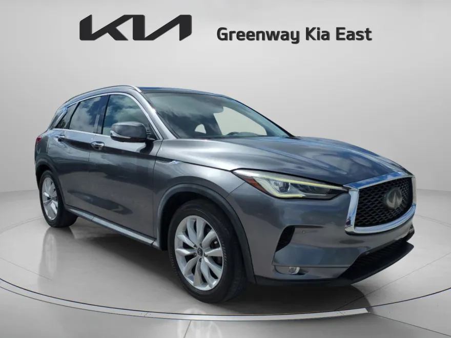 2019 Infiniti QX50 Essential photo 1