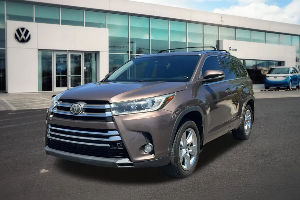 2018 Toyota Highlander Limited photo 1