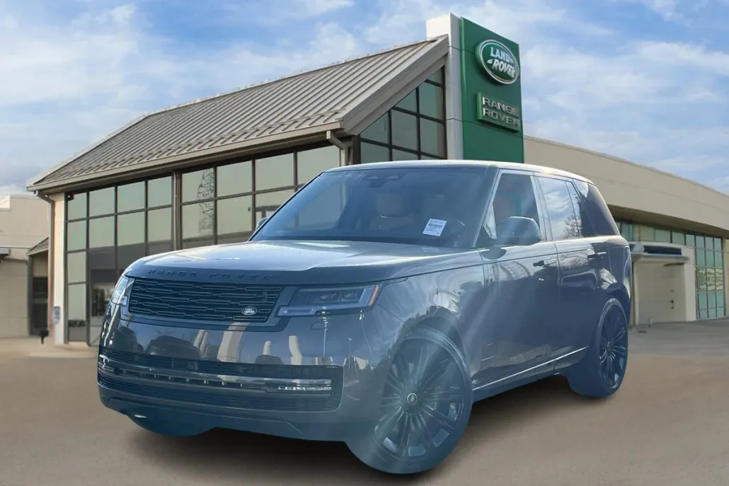 2025 Land Rover Range Rover SE photo 1