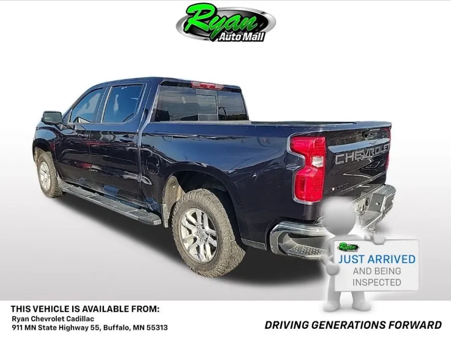 2022 Chevrolet Silverado 1500 LT photo 1