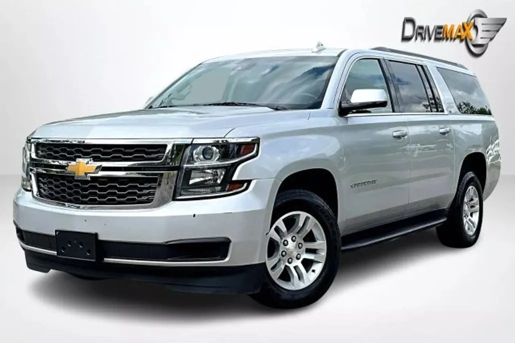 2020 Chevrolet Suburban LT photo 1