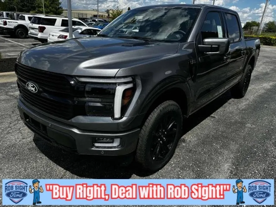 2025 Ford F-150 Platinum photo 1