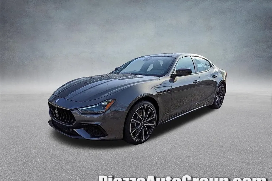 2018 Maserati Ghibli Q4 GranSport photo 1