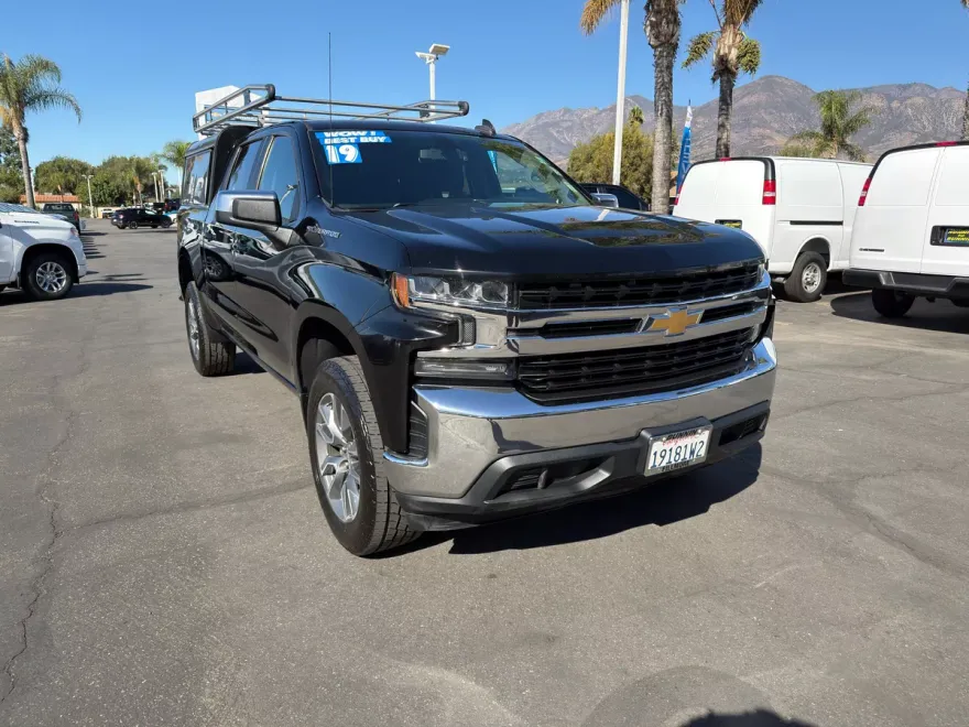 2019 Chevrolet Silverado 1500 LT photo 1