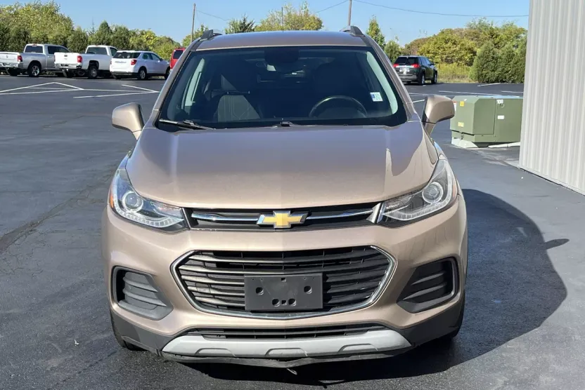 2018 Chevrolet Trax LT photo 1