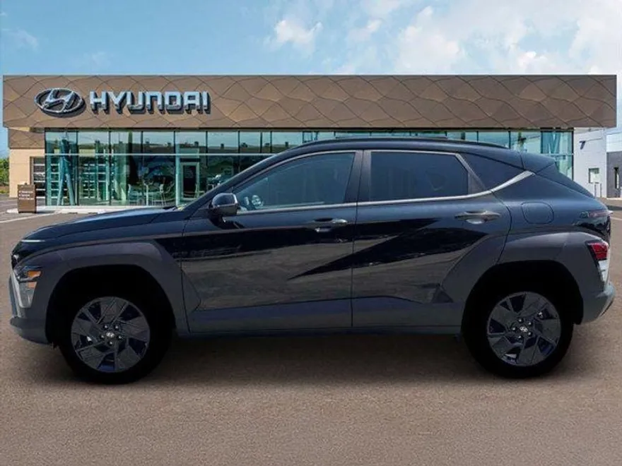 2026 Hyundai Kona SEL photo 1