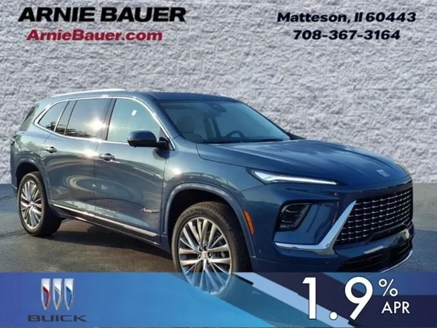 2026 Buick Enclave Avenir photo 1