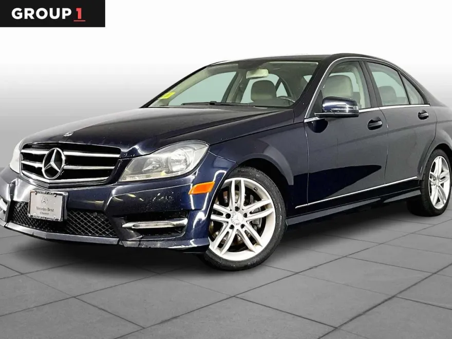 2014 Mercedes Benz C 300 Sport photo 1
