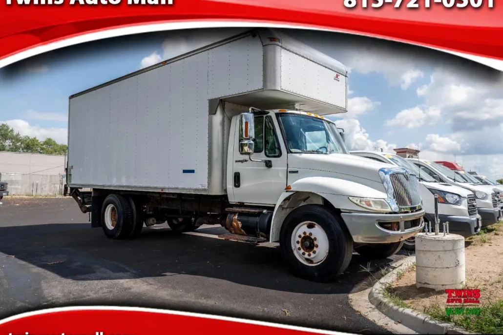 2008 International 4300 DuraStar 4300 photo 1