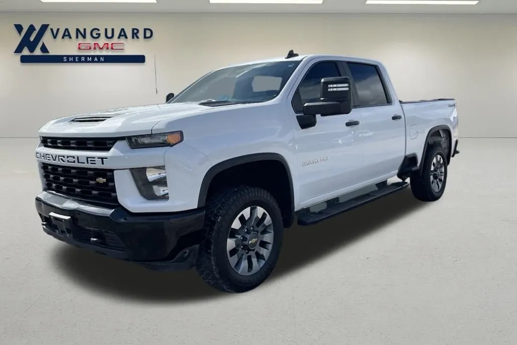 2023 Chevrolet Silverado 2500HD Custom photo 1