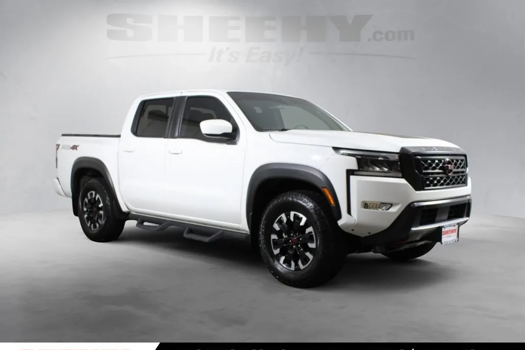 2024 Nissan Frontier PRO-4X photo 1