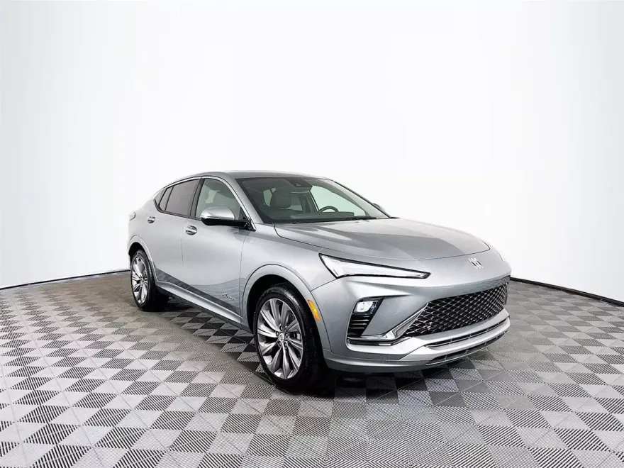 2025 Buick Envista Avenir photo 1