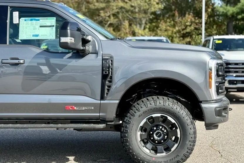 2026 Ford F-350 photo 1
