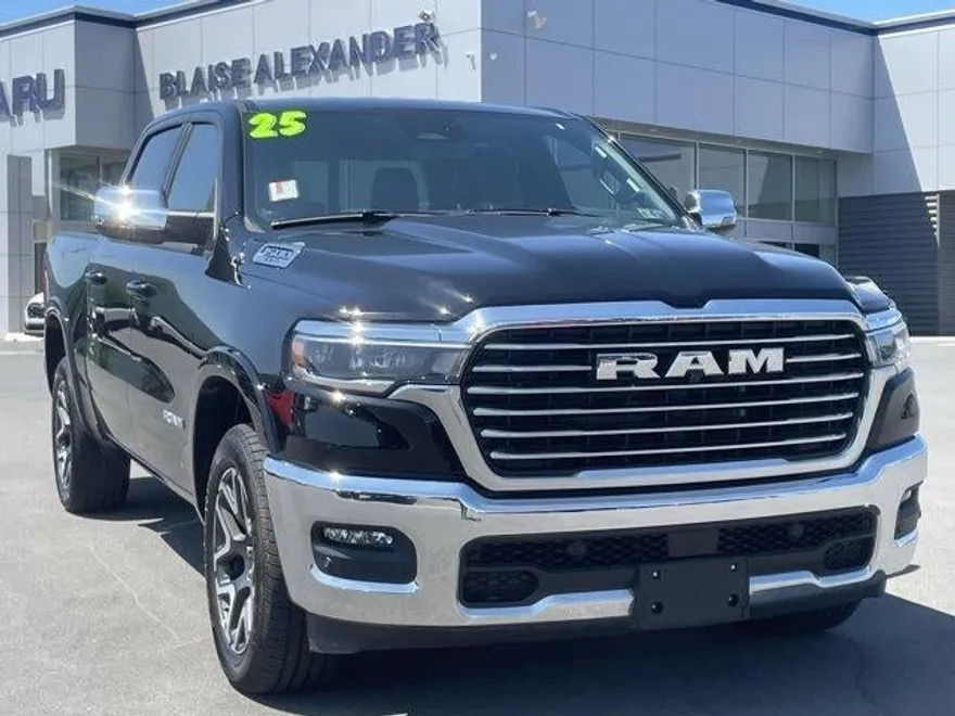 2025 Ram 1500 Laramie photo 1