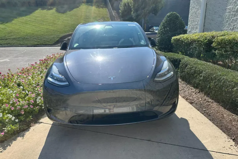 2021 Tesla Model Y Long Range photo 1