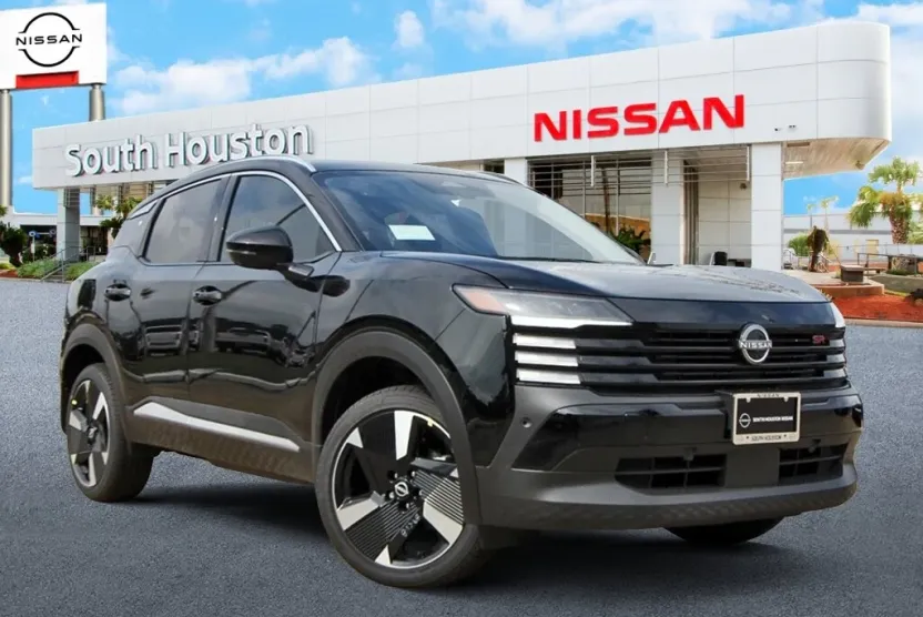 2025 Nissan Kicks SR photo 1