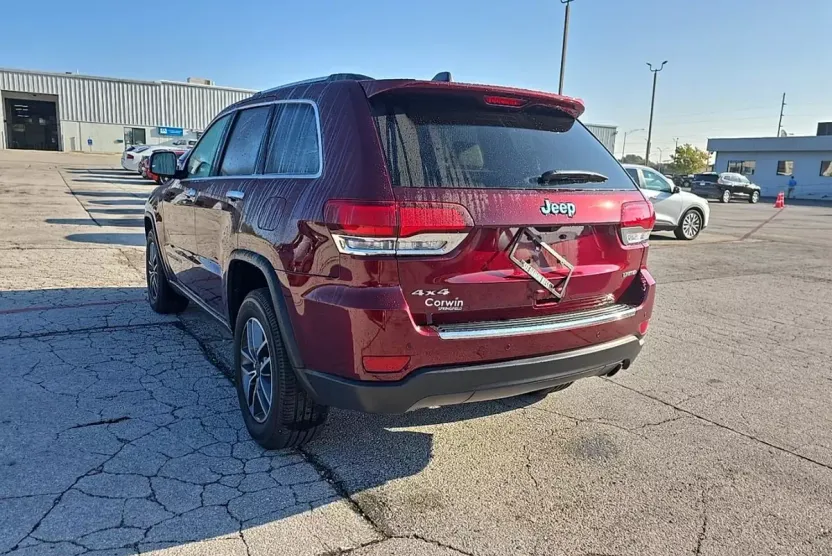 2020 Jeep Grand Cherokee Limited photo 1