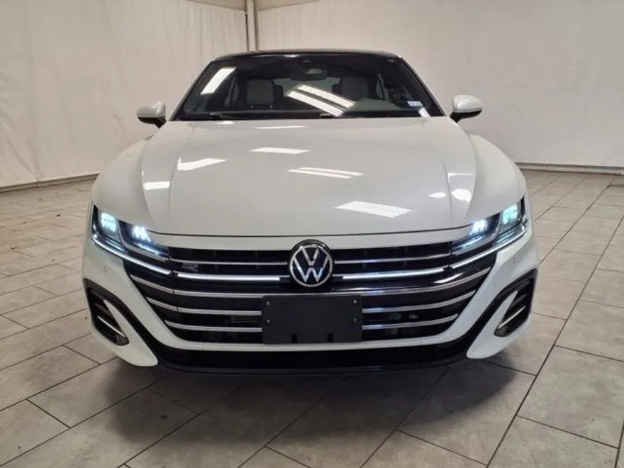 2021 Volkswagen Arteon SEL R-Line photo 1